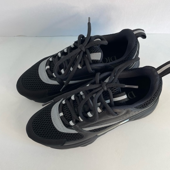 Dior Men’s Fashion Sneakers (B22 - size 9) - Picture 2 of 10